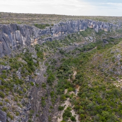 THE-CLIFFS-in-DEAD-MANS-CANYON