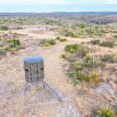 WINDMILL-DEER-STAND